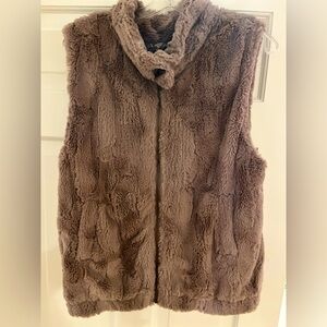 Sanctuary Faux Fur Vest Size M